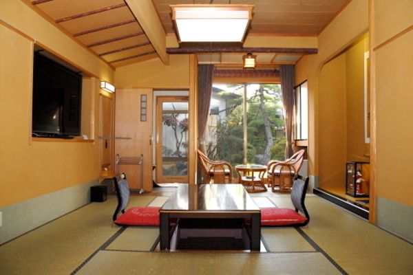 (RYOKAN) Ryoso Futaba(Nagano) (Suwa-shi)